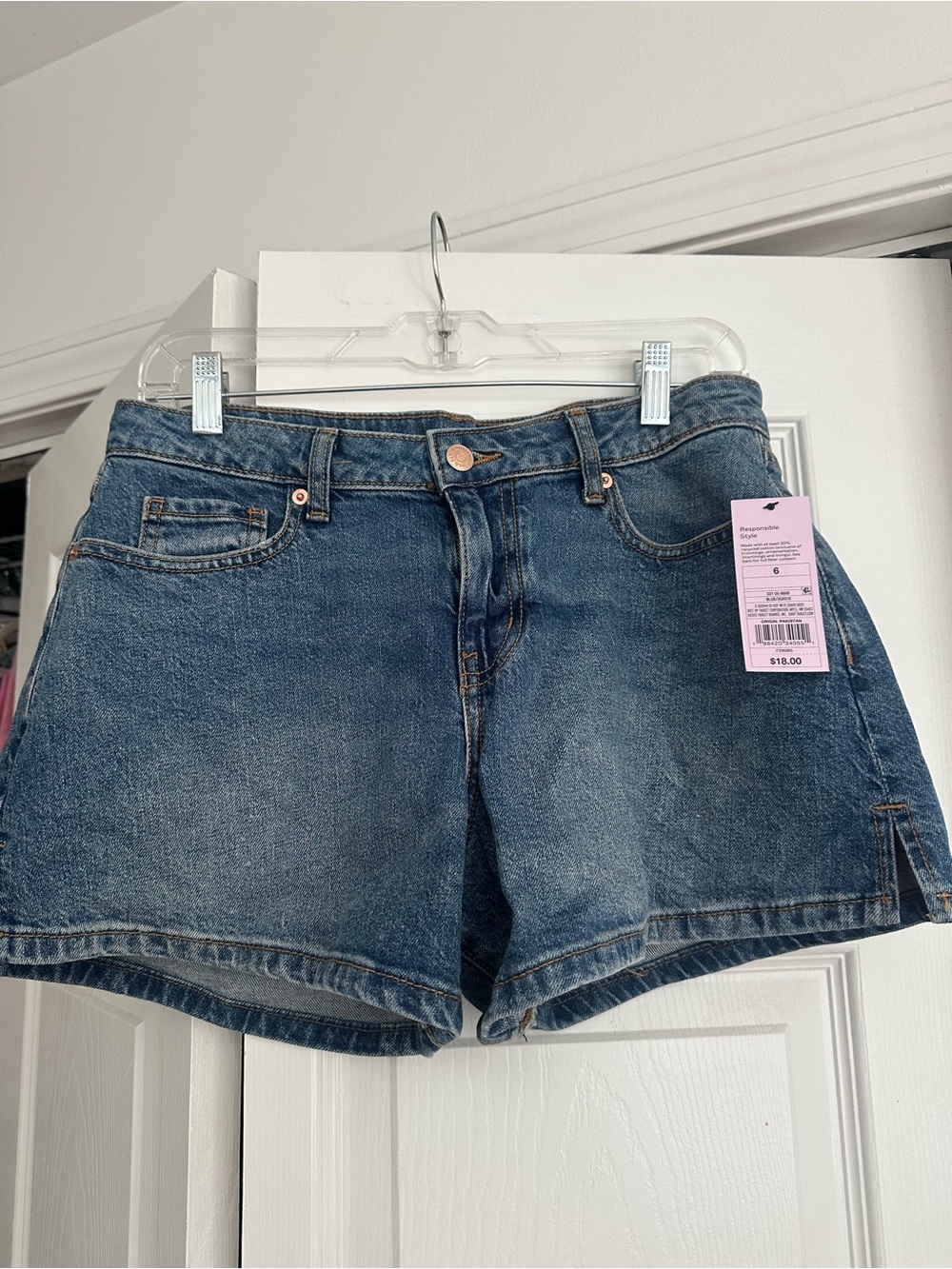 Classic High-Rise Blue Denim Women's Shorts